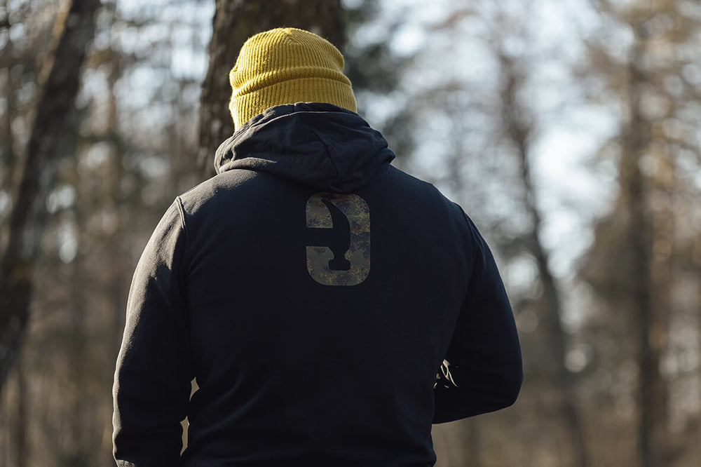 Team Hoodie Black